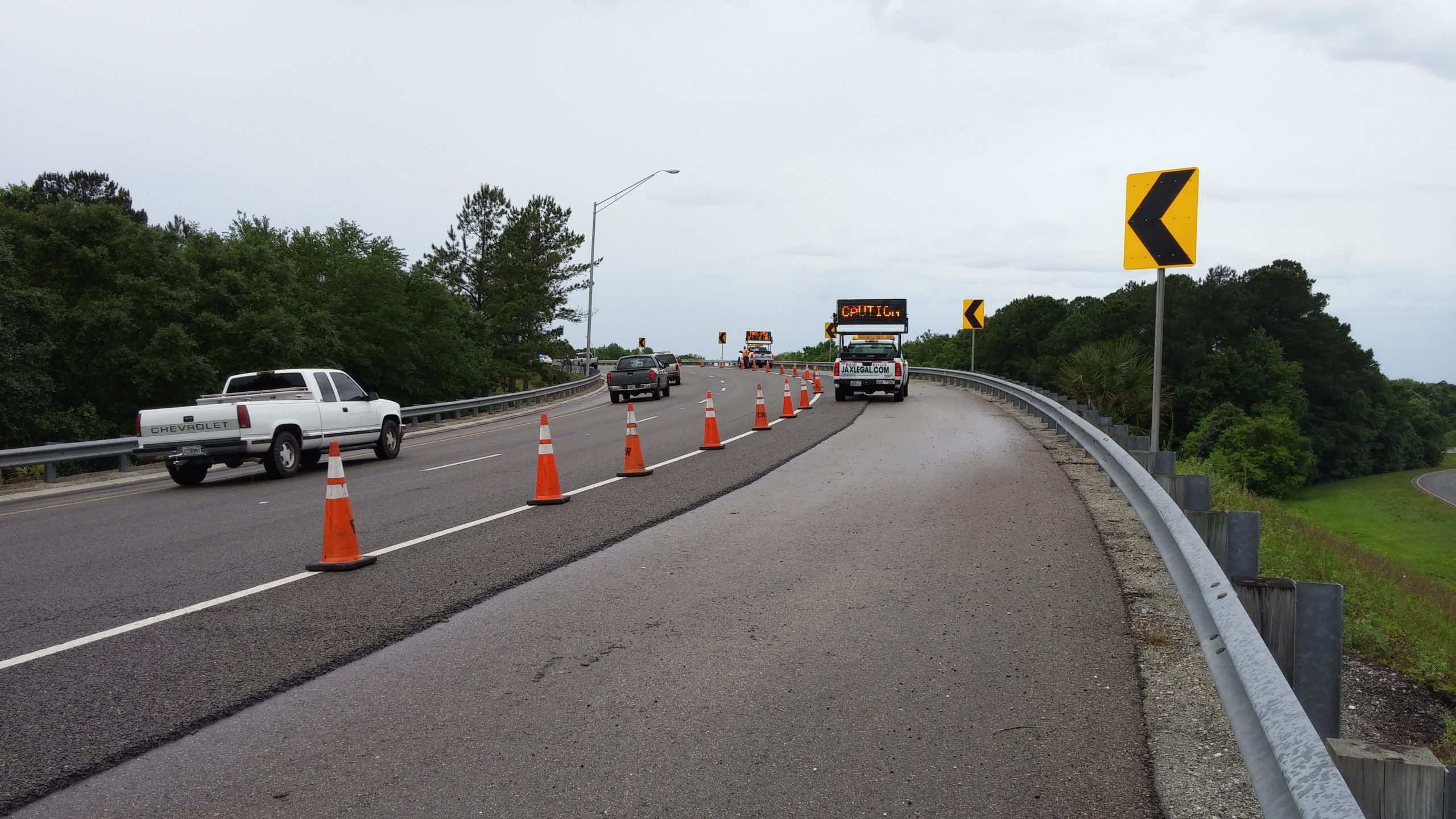 Crash @ I10WB ramp to I295 SB